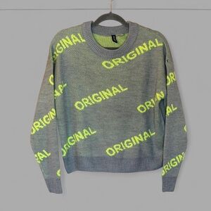 Gray and Yellow Graphic Women's Pullover Sweater Small